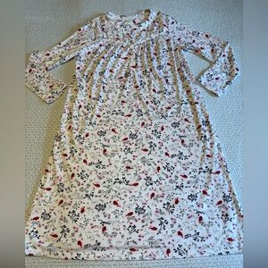 Aria Collection Women’s Cardinal Gown